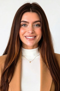 hannah k 200 x 300